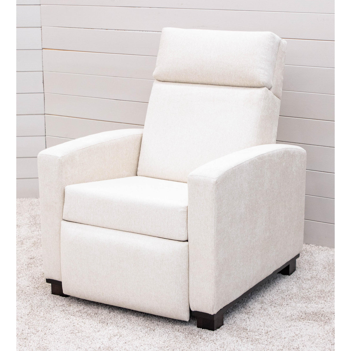 Modern Shaker Cream Push Back Recliner | C22-6