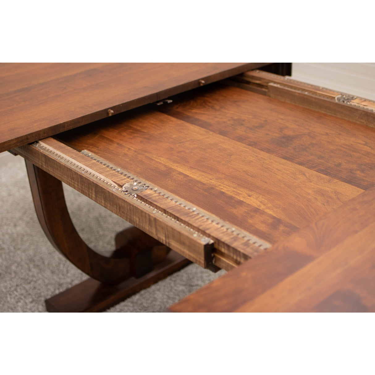 Biltmore Cherry Wood Extending Dining Table | MC