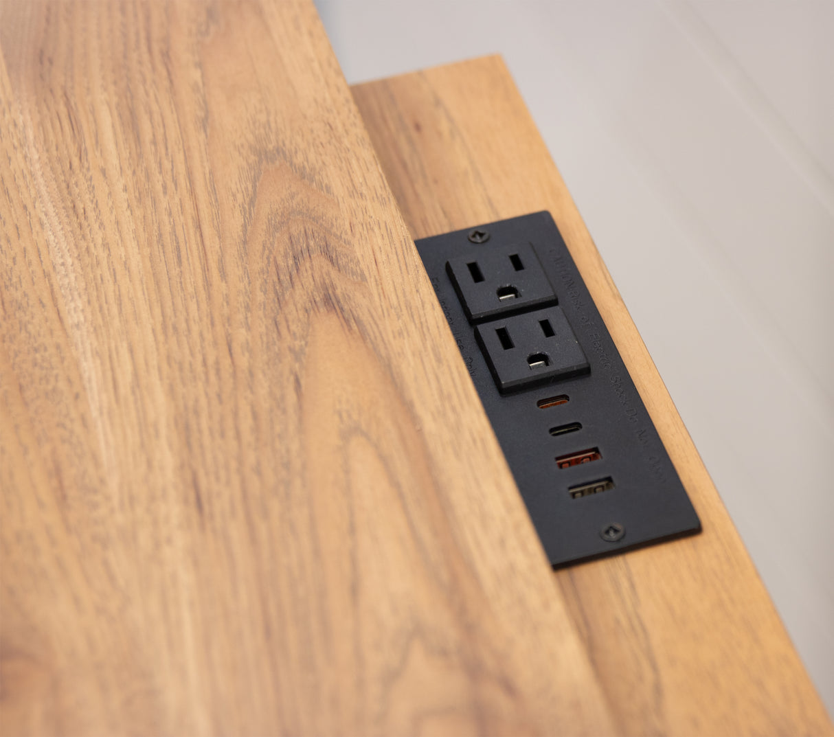 Jackson 3-Drawer Nightstand