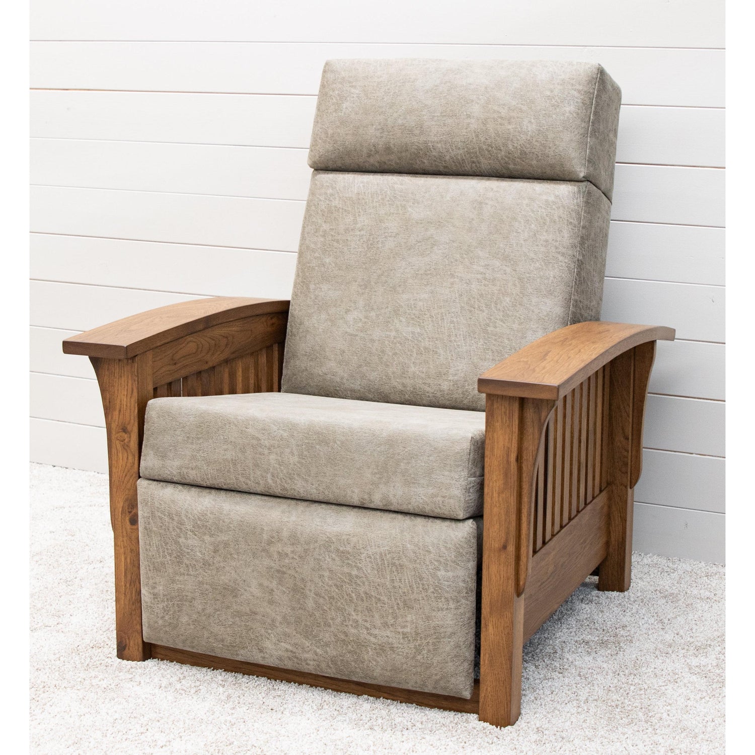 Mission Push Back Recliner with Wood Arms | RH-HC-22-61
