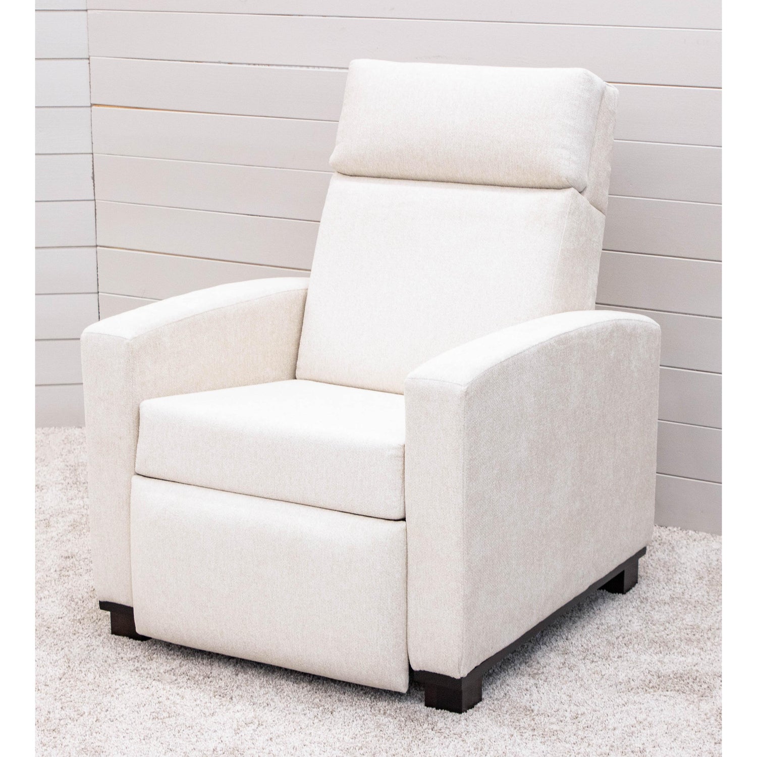 Modern Shaker Cream Push Back Recliner | C22-6