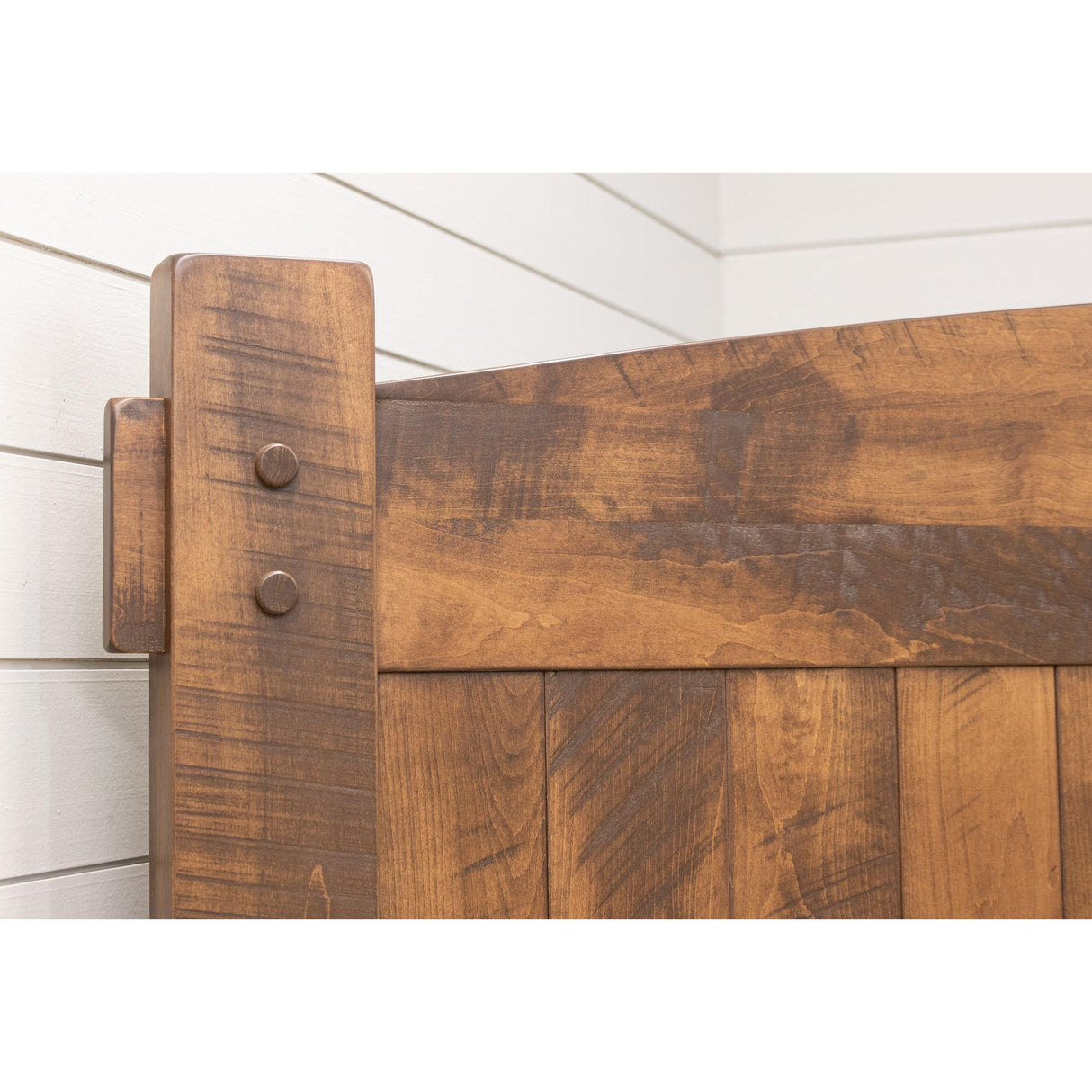 Roughsawn Queen Maple Wood Storage Platform Bed with Arched Headboard | HC
