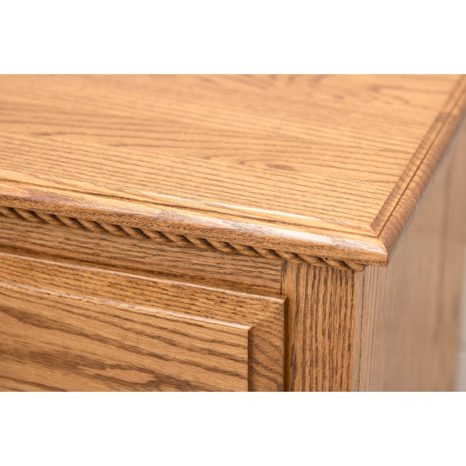 Heritage 3-Drawer Nightstand