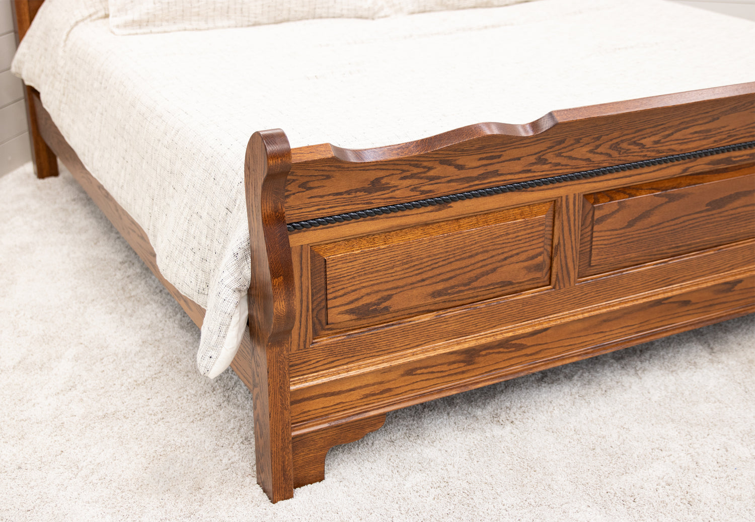 Heritage Sleigh Bed