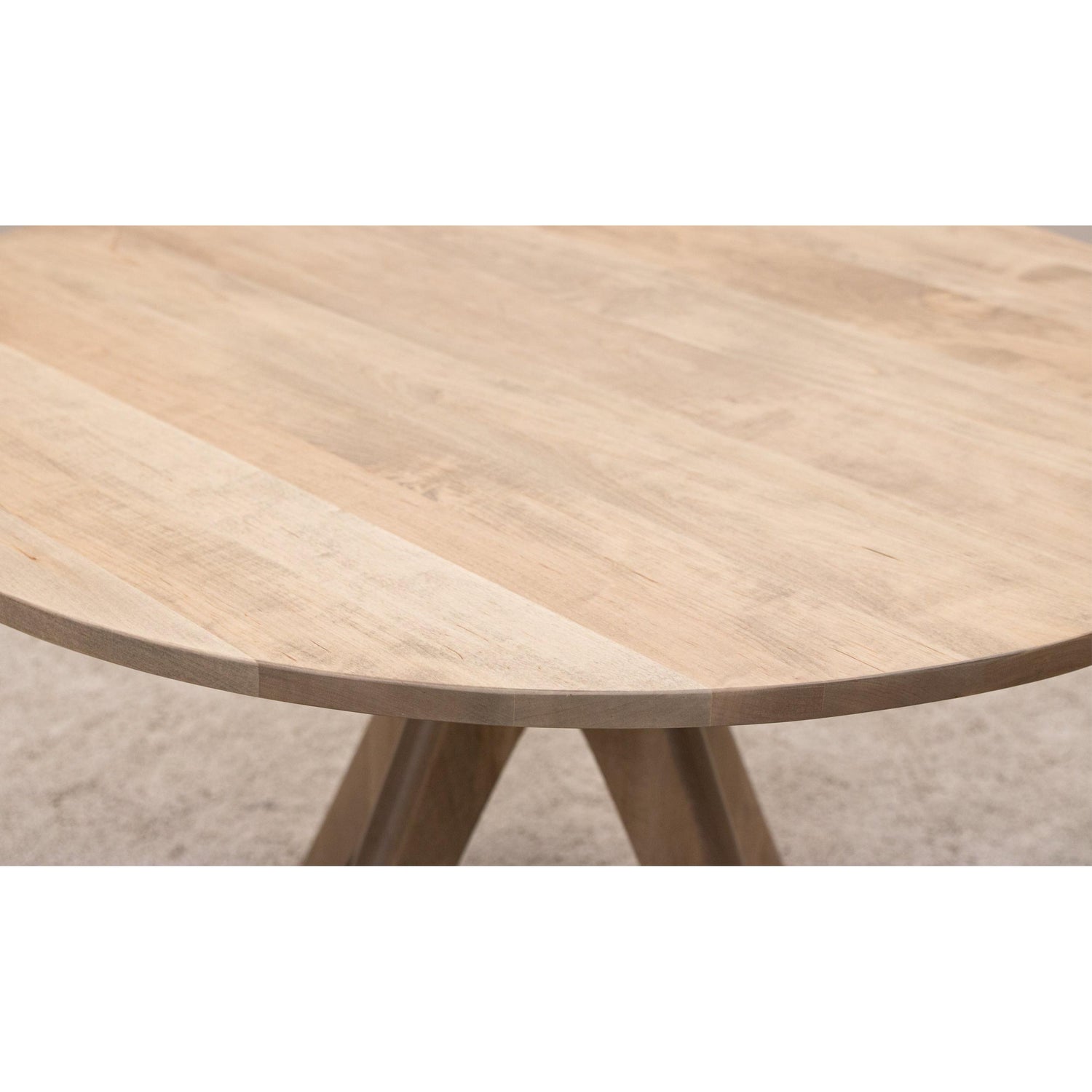 Mid-Century Modern Maple Wood Round Dining Table | DS