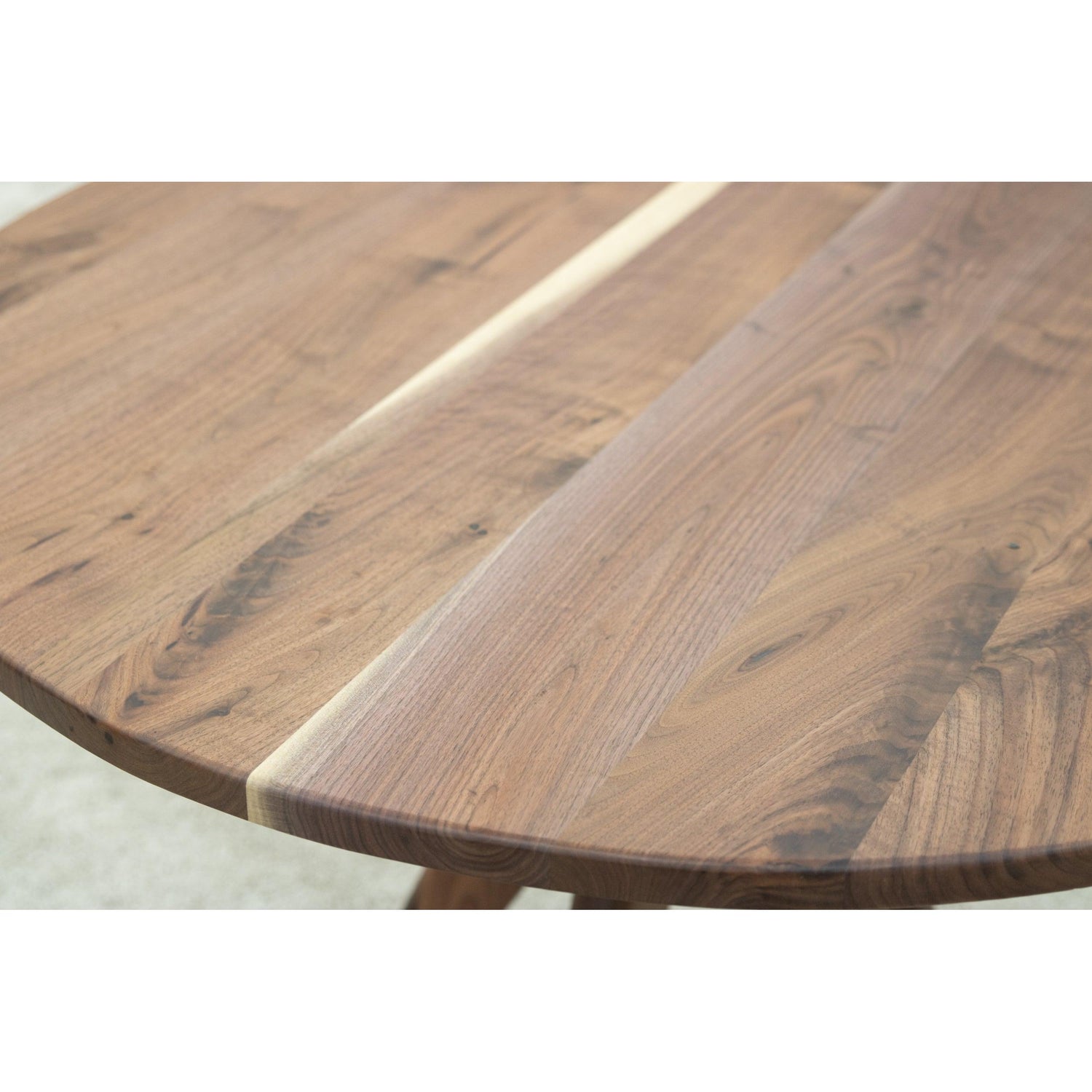 Mid-Century Modern Walnut Wood Round Dining Table | NAT
