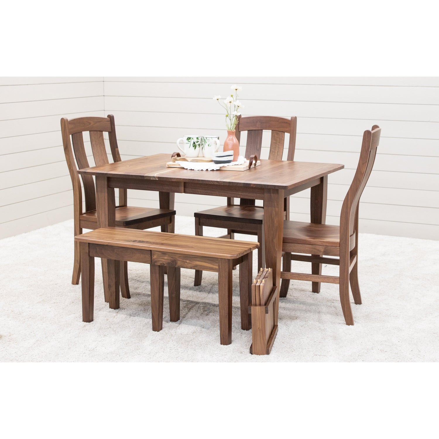 Lakeland Shaker Small Walnut Wood Extending Dining Table | NAT